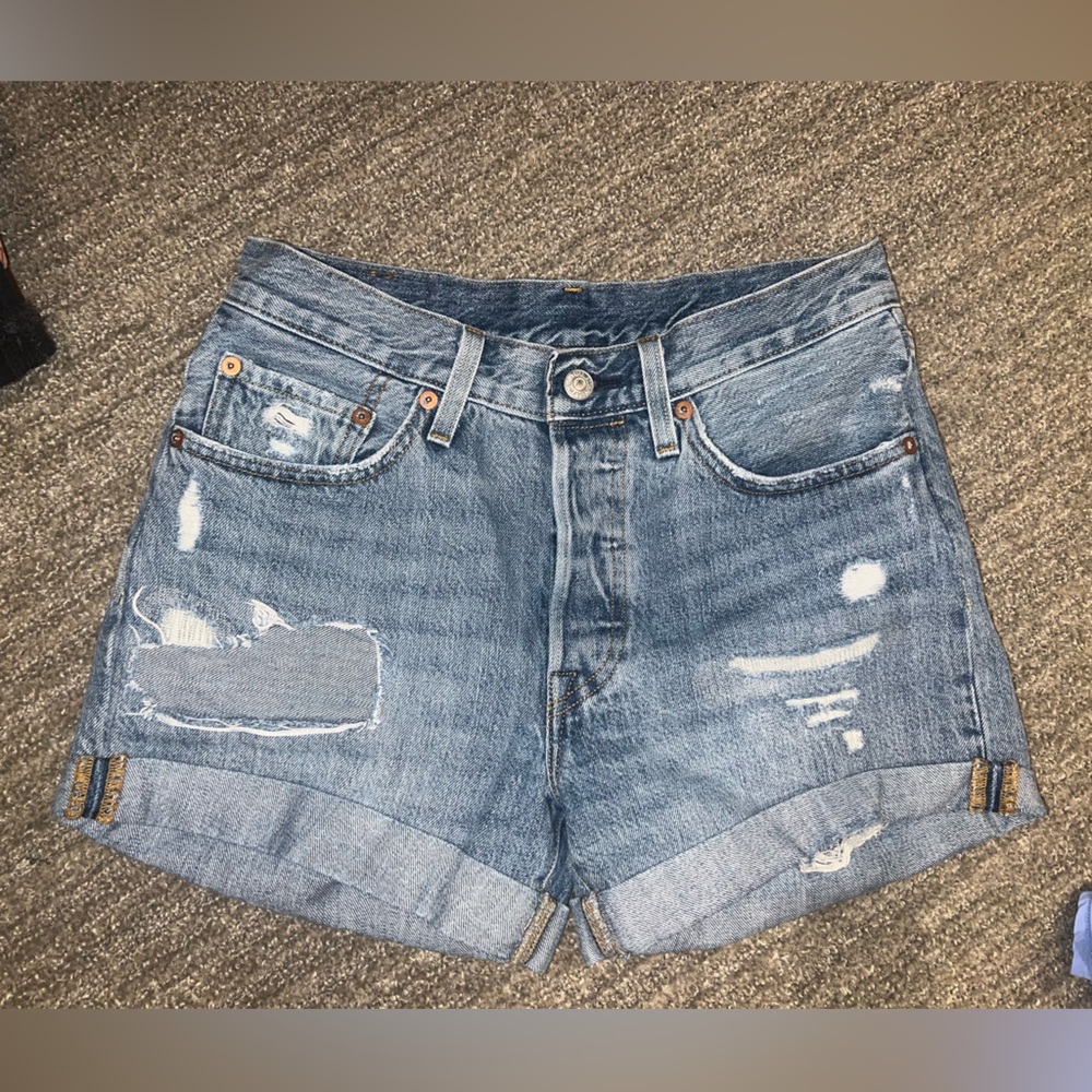 Women’s Levi Denim Shorts